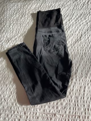 Vaqueros premamá Calzedonia negro desgastado