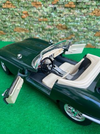 Jaguar E-Type – 1961 - Bburago 1:18
