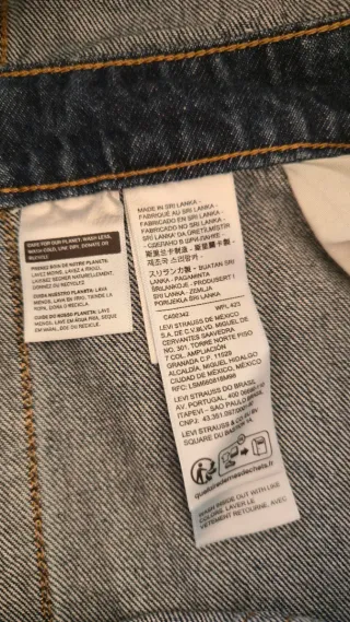 Mono Levi's