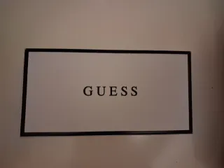 Bolso monedero Guess negro