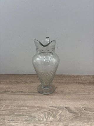 JARRA DE CRISTAL ANTIGUA