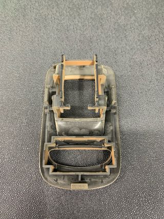 MOLDURA DEL BOTON DEL ELEVALUNAS PORSCHE CAYENNE