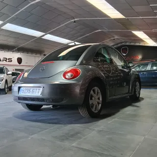 Volkswagen Beetle 1.9 TDI 105Cv.Con sólo 139500 km