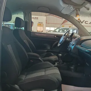 Volkswagen Beetle 1.9 TDI 105Cv.Con sólo 139500 km