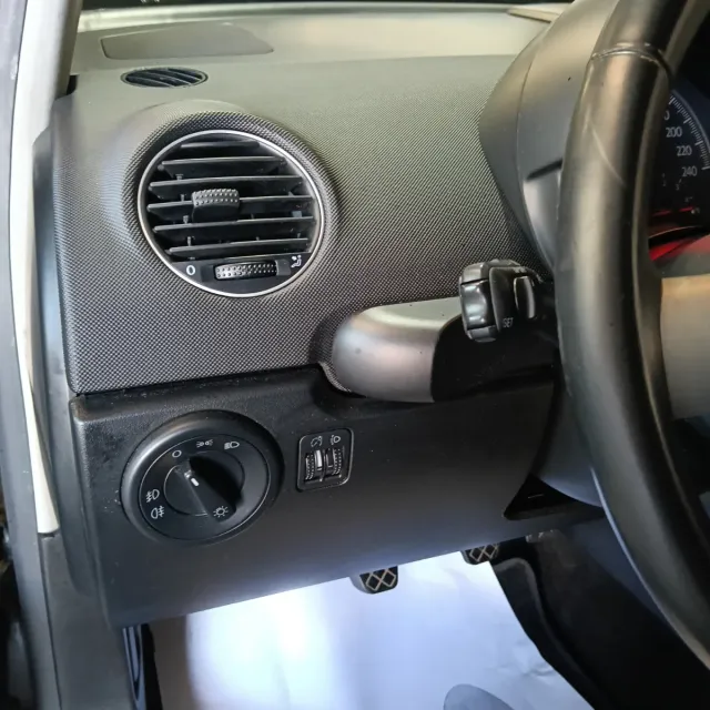 Volkswagen Beetle 1.9 TDI 105Cv.Con sólo 139500 km