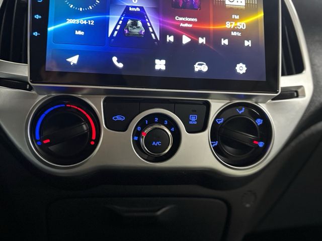 HYUNDAI I20 City S 2013 18.000km Etiqueta C