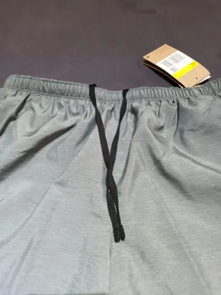 Pantalon corto Nike Running Dri-Fit Talla S