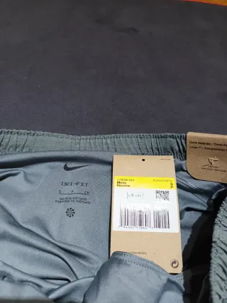 Pantalon corto Nike Running Dri-Fit Talla S