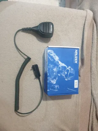 micro altavoz profesional marca Nauzer