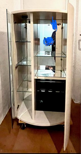 Vitrina salón cristal y madera gris casi blanco