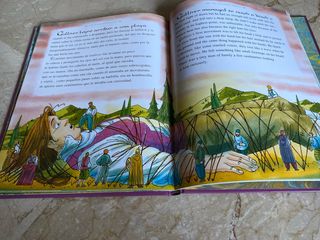 Cuenta cuentos bilingües: La leyenda de Robin H...