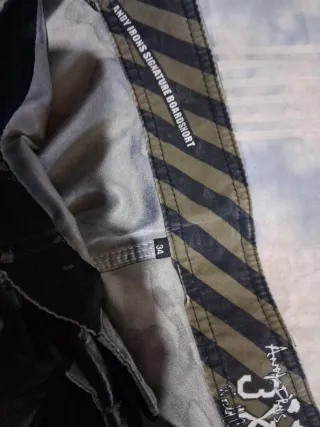 Bermuda Camuflaje con Diseño