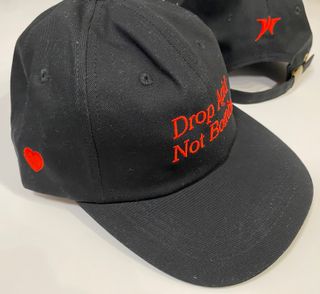 Gorra We Are Not Friends - Drop Acid