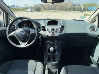 FORD FIESTA Trend 2010 93.000km Etiqueta C