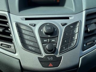 FORD FIESTA Trend 2010 93.000km Etiqueta C