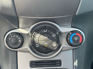 FORD FIESTA Trend 2010 93.000km Etiqueta C