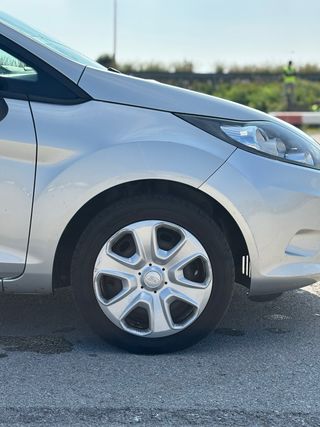 FORD FIESTA Trend 2010 93.000km Etiqueta C