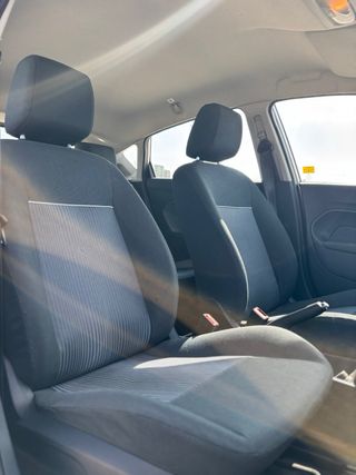 FORD FIESTA Trend 2010 93.000km Etiqueta C