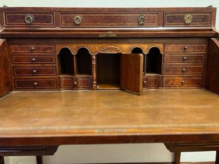 Escritorio Bureau de Cilindro Estilo Luis XVIe