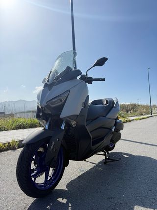 Yamaha XMAX 300 Scooter Maxi