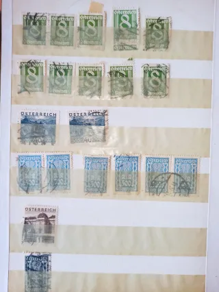 Álbum 89 Sellos Austria antiguos Osterreich.
