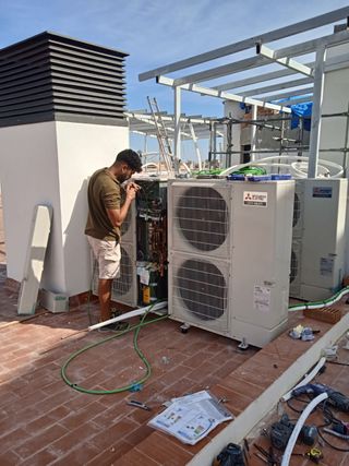 Instalador aerotermia