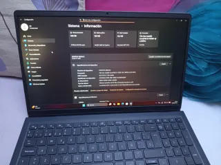 Portátil Dell Vostro i5 16GB RAM 512GB SSD