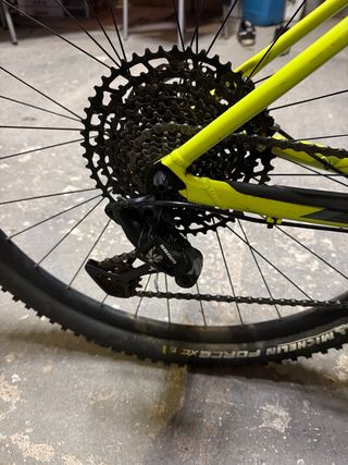 Bicicleta Scott Scale Montagna