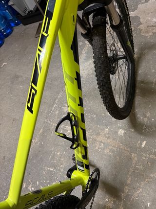 Bicicleta Scott Scale Montagna