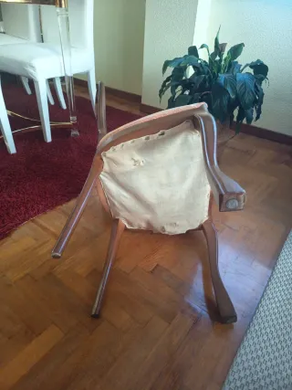 Silla de comedor de madera y tela