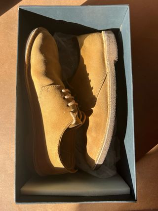 Zapatos Clarks Desert London Beige