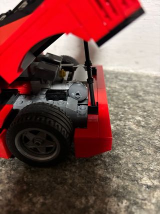 Lego Ferrari F40 10248