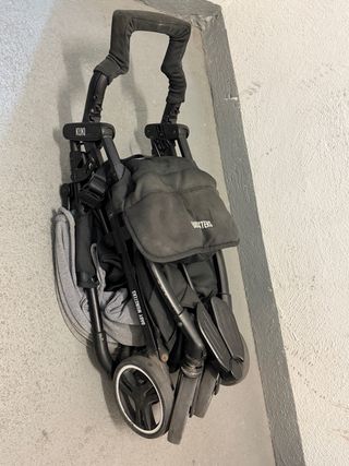 Silla ligera para viajes Kuki Baby Monsters