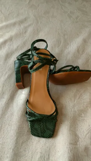Sandalias Hoss Intropia Piel Verde