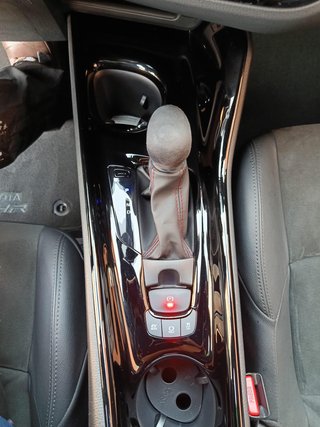 Toyota C-HR 2.0 180H GR Sport