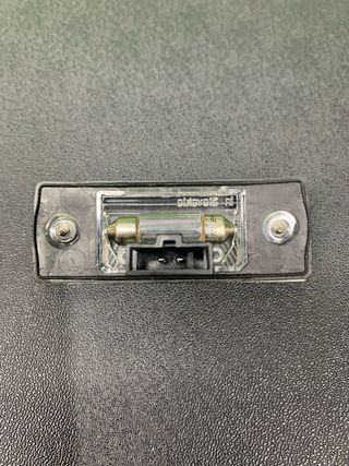 LUZ DE MATRICULA PORSCHE CAYENNE