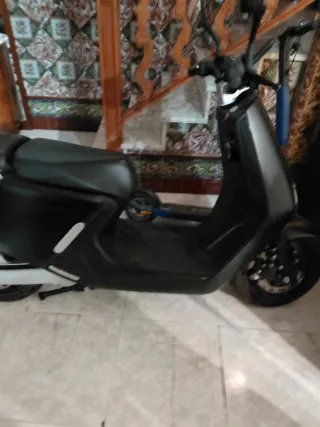 YADEA G5S Scooter Eléctrica Negra