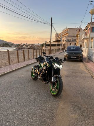 Kawasaki Z900 a2