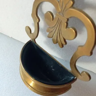 Acquasantiera in ottone