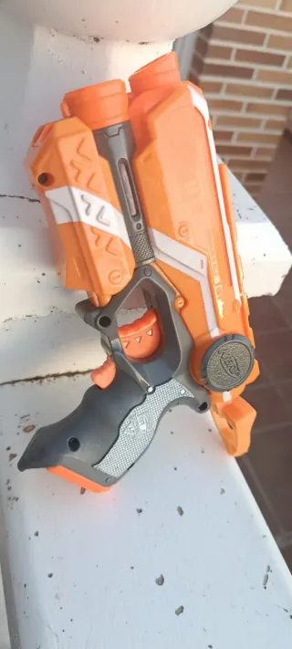 Pistola Nerf N-Strike Orange