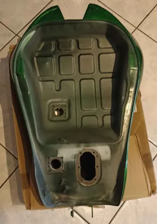 Serbatoio Benelli 752s Verde