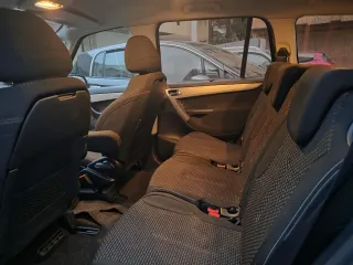 Citroen Grand C4 Picasso 2012