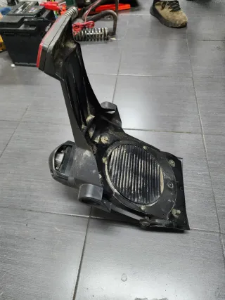 Colín Yamaha MT-01 2005 Negro