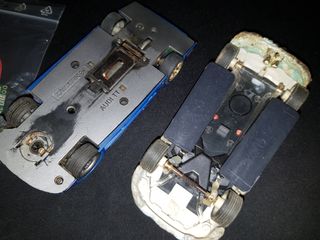 Lote Scalextric 2 coches + 2 chips