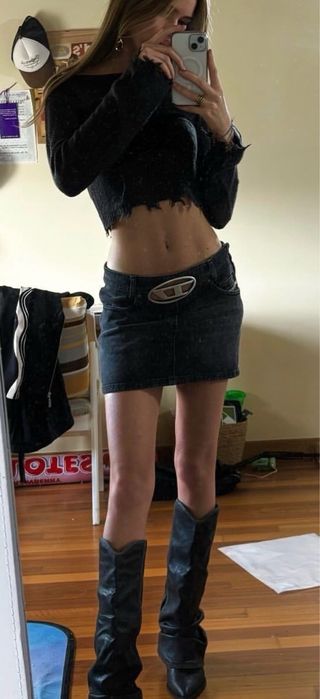 Falda Diesel Talla XS Negra