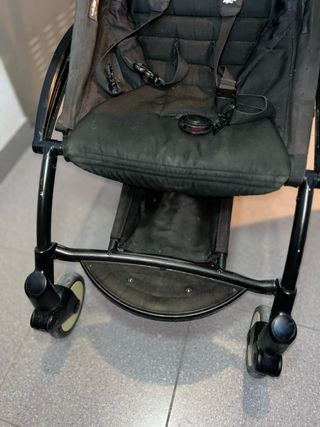 Passeggino Yoyo Babyzen Nero + Sacco