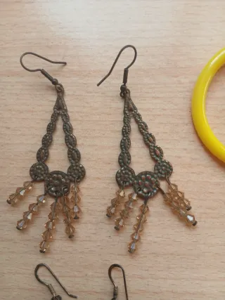 Lote de pendientes variados