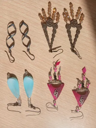 Lote de pendientes variados