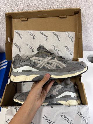Asics Gel NYC Grises Talla 43.5 Caja Original