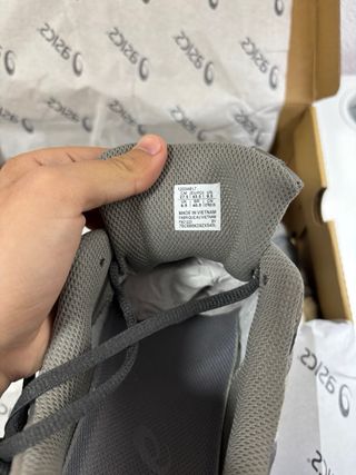 Asics Gel NYC Grises Talla 43.5 Caja Original